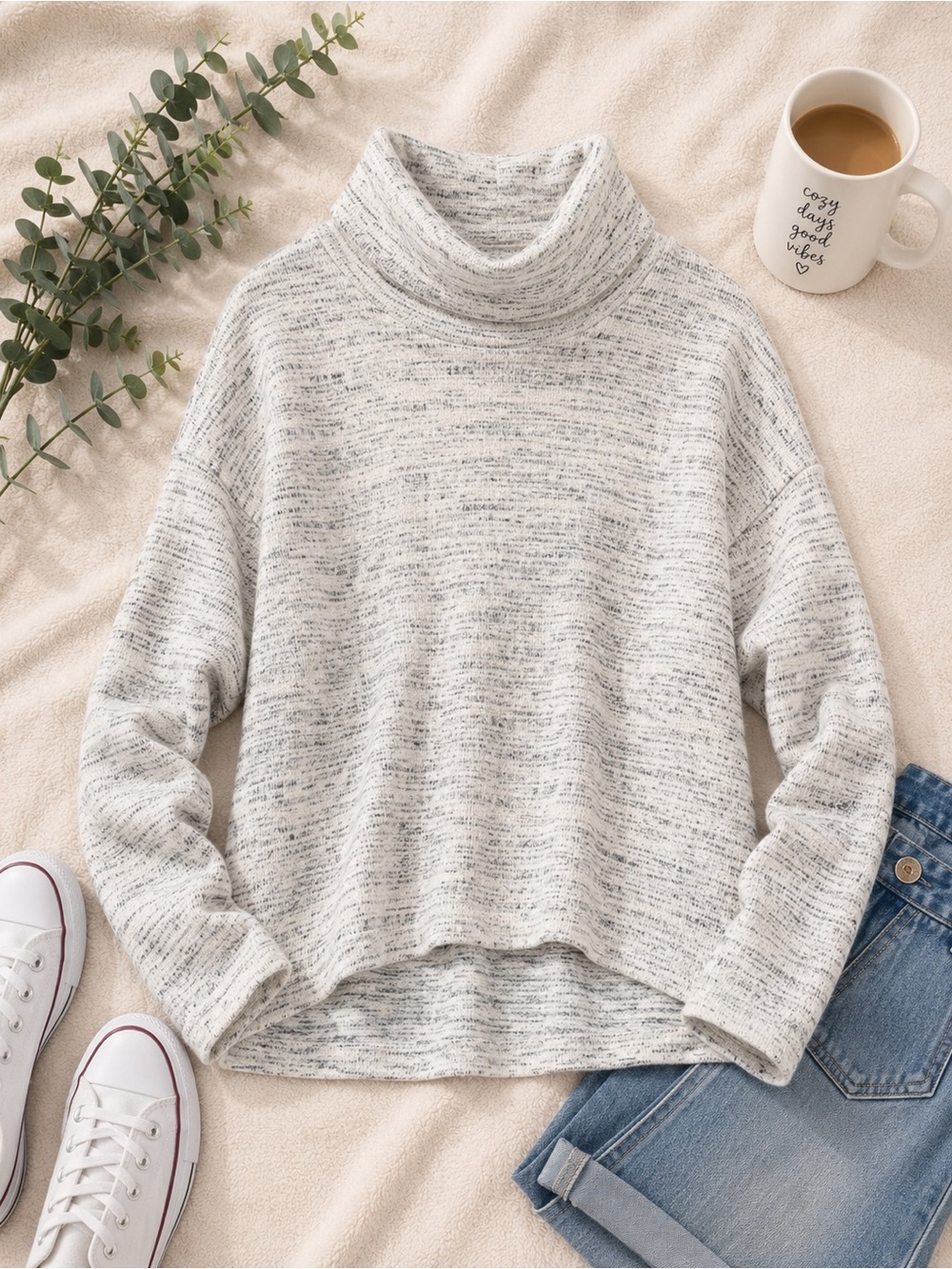 Cozy Women's Heathered Cream Turtleneck Sweater